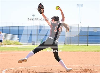 Thumbnail 2 in Point Loma @ Clairemont photogallery.