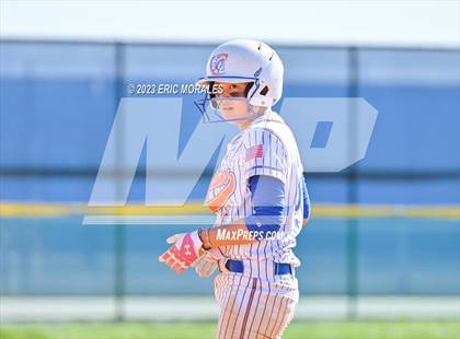 Thumbnail 3 in Point Loma @ Clairemont photogallery.