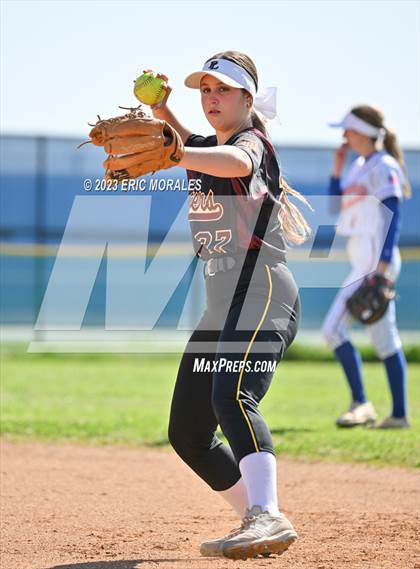 Thumbnail 2 in Point Loma @ Clairemont photogallery.