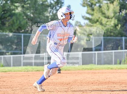 Thumbnail 2 in Point Loma @ Clairemont photogallery.