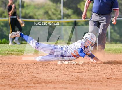 Thumbnail 1 in Point Loma @ Clairemont photogallery.