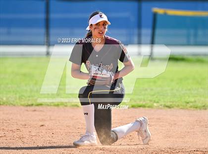 Thumbnail 1 in Point Loma @ Clairemont photogallery.