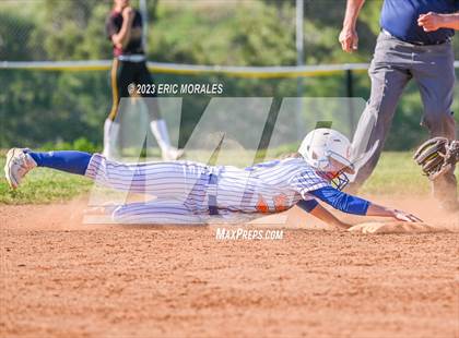 Thumbnail 3 in Point Loma @ Clairemont photogallery.