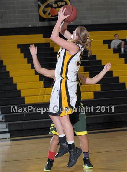 Thumbnail 2 in Kennedy @ Del Oro photogallery.