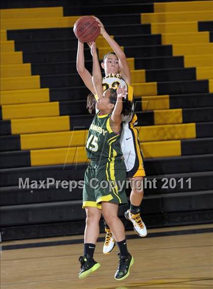 Thumbnail 3 in Kennedy @ Del Oro photogallery.