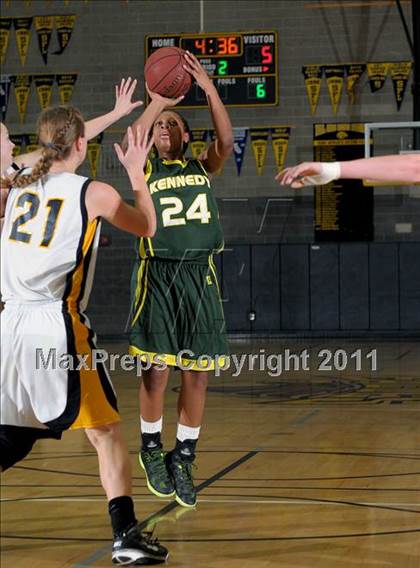 Thumbnail 3 in Kennedy @ Del Oro photogallery.
