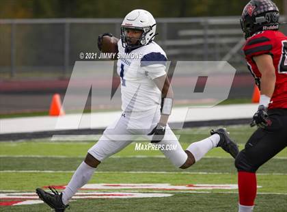 Thumbnail 2 in Hillcrest @ Triad (IHSA 5A First Round Playoff) photogallery.