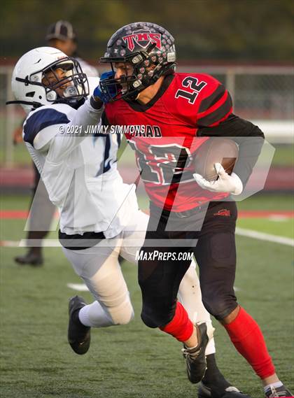 Thumbnail 3 in Hillcrest @ Triad (IHSA 5A First Round Playoff) photogallery.