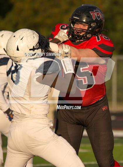 Thumbnail 2 in Hillcrest @ Triad (IHSA 5A First Round Playoff) photogallery.