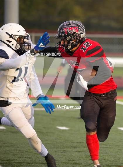 Thumbnail 1 in Hillcrest @ Triad (IHSA 5A First Round Playoff) photogallery.