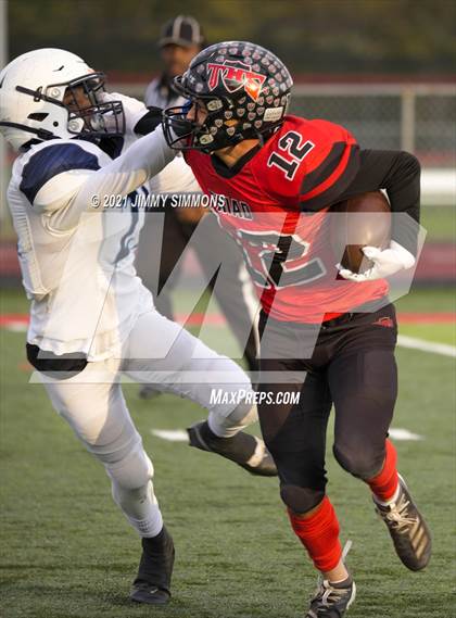 Thumbnail 2 in Hillcrest @ Triad (IHSA 5A First Round Playoff) photogallery.