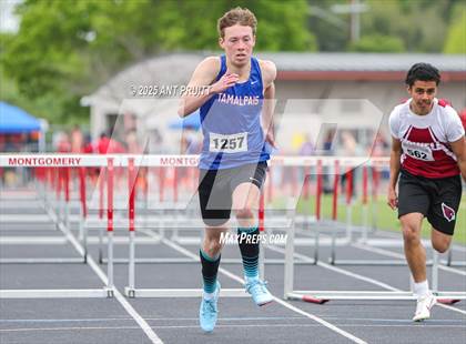 Thumbnail 2 in Bryan Bradley Viking Track Classic (110m Hurdles) photogallery.