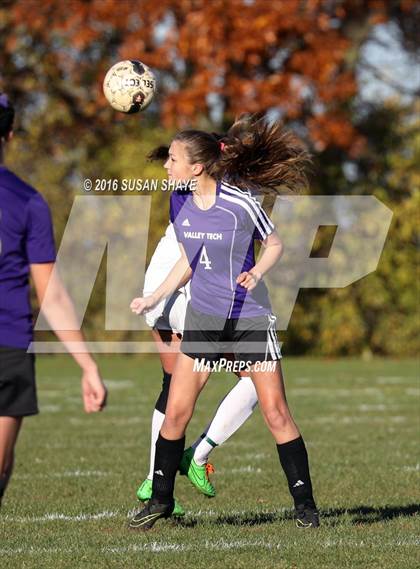 Thumbnail 2 in Blackstone Valley RVT @ Holy Name Central Catholic (MIAA Division 3 Central Quarterfinal) photogallery.