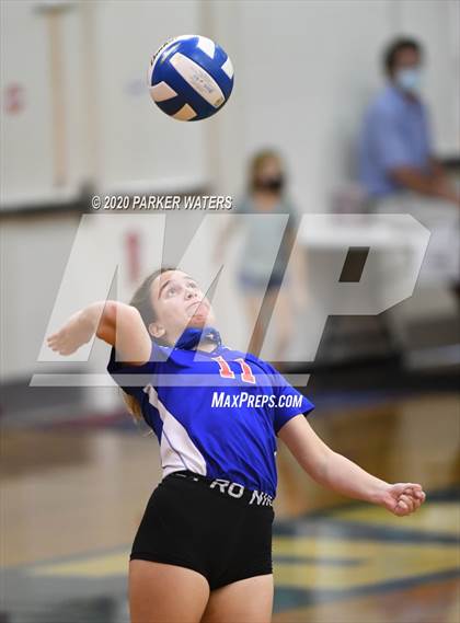 Thumbnail 2 in Academy of the Sacred Heart @ Metairie Park Country Day (JV Volleyball) photogallery.