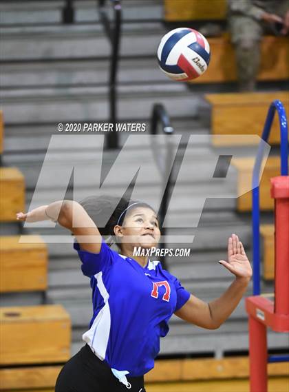 Thumbnail 3 in Academy of the Sacred Heart @ Metairie Park Country Day (JV Volleyball) photogallery.