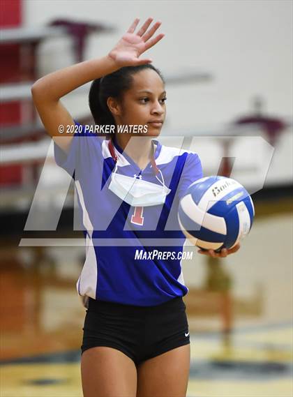 Thumbnail 2 in Academy of the Sacred Heart @ Metairie Park Country Day (JV Volleyball) photogallery.