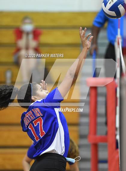 Thumbnail 1 in Academy of the Sacred Heart @ Metairie Park Country Day (JV Volleyball) photogallery.