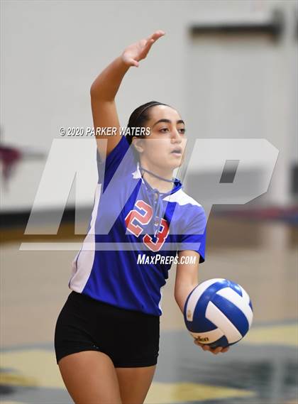 Thumbnail 2 in Academy of the Sacred Heart @ Metairie Park Country Day (JV Volleyball) photogallery.