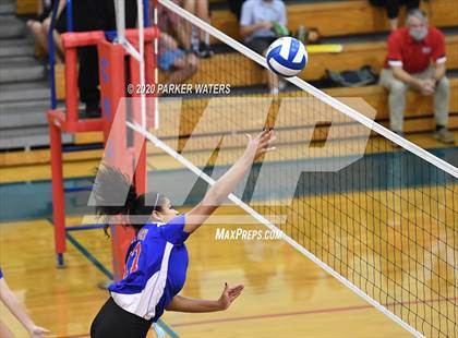 Thumbnail 3 in Academy of the Sacred Heart @ Metairie Park Country Day (JV Volleyball) photogallery.