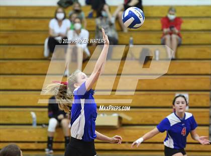 Thumbnail 2 in Academy of the Sacred Heart @ Metairie Park Country Day (JV Volleyball) photogallery.