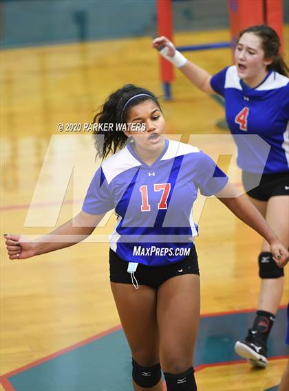 Thumbnail 2 in Academy of the Sacred Heart @ Metairie Park Country Day (JV Volleyball) photogallery.