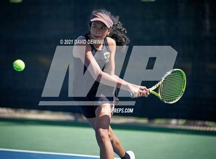 Thumbnail 1 in Newbury Park @ Westlake photogallery.