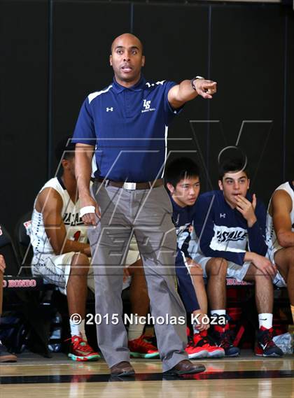 Thumbnail 1 in La Salle vs. Granada Hills (D1 Bound So Cal Christmas Classic) photogallery.