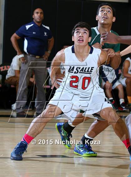 Thumbnail 3 in La Salle vs. Granada Hills (D1 Bound So Cal Christmas Classic) photogallery.