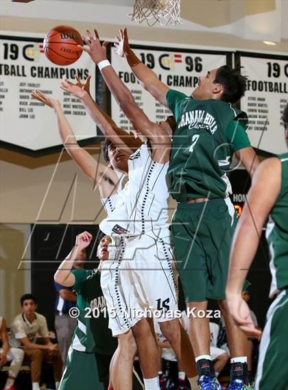 Thumbnail 3 in La Salle vs. Granada Hills (D1 Bound So Cal Christmas Classic) photogallery.