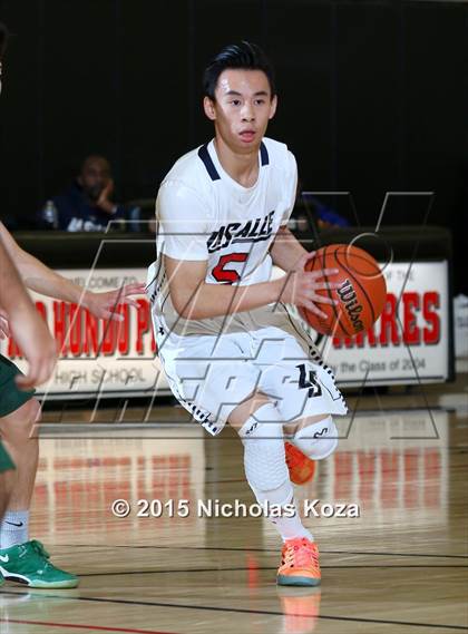 Thumbnail 2 in La Salle vs. Granada Hills (D1 Bound So Cal Christmas Classic) photogallery.
