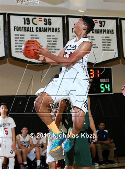Thumbnail 3 in La Salle vs. Granada Hills (D1 Bound So Cal Christmas Classic) photogallery.