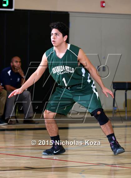 Thumbnail 3 in La Salle vs. Granada Hills (D1 Bound So Cal Christmas Classic) photogallery.