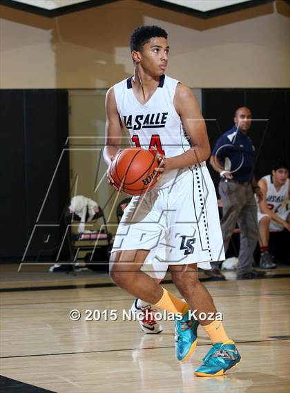 Thumbnail 3 in La Salle vs. Granada Hills (D1 Bound So Cal Christmas Classic) photogallery.