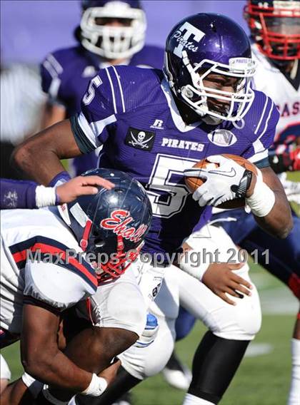 Thumbnail 3 in Erasmus Hall vs Tottenville (PSAL Championship Division Semifinal) photogallery.