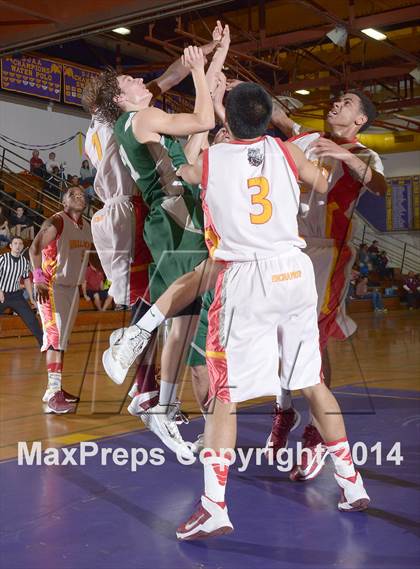 Thumbnail 2 in Encina Prep vs. Colfax (CIF SJS D4 Semifinal) photogallery.