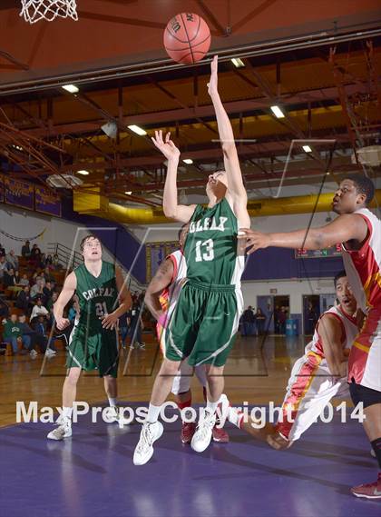 Thumbnail 2 in Encina Prep vs. Colfax (CIF SJS D4 Semifinal) photogallery.