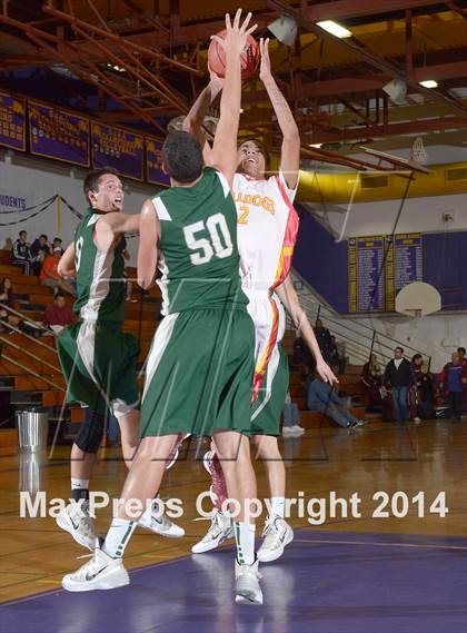 Thumbnail 2 in Encina Prep vs. Colfax (CIF SJS D4 Semifinal) photogallery.