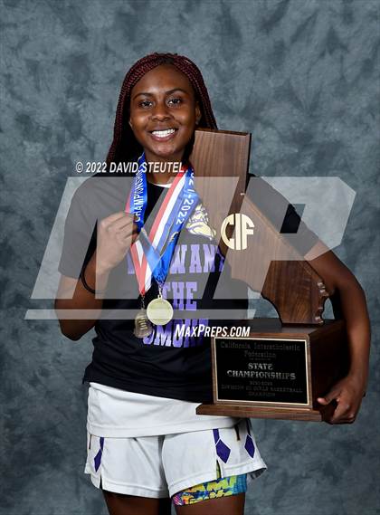 Thumbnail 2 in Oakland Tech (CIF State D3 Award Photos) photogallery.