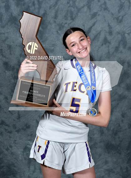 Thumbnail 1 in Oakland Tech (CIF State D3 Award Photos) photogallery.