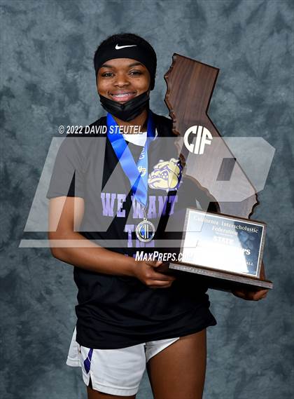 Thumbnail 1 in Oakland Tech (CIF State D3 Award Photos) photogallery.