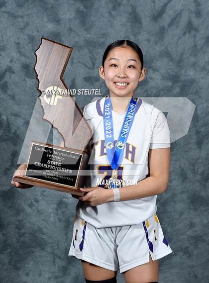 Thumbnail 3 in Oakland Tech (CIF State D3 Award Photos) photogallery.