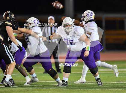 Thumbnail 1 in Elgin @ Rouse photogallery.
