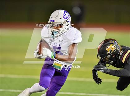 Thumbnail 3 in Elgin @ Rouse photogallery.