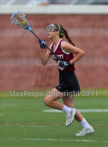 Thumbnail 3 in Yorktown vs. Garden City (NYSPHSAA Class B Semifinal) photogallery.