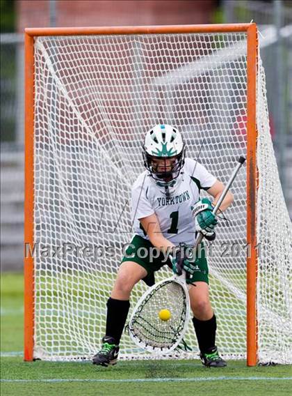 Thumbnail 1 in Yorktown vs. Garden City (NYSPHSAA Class B Semifinal) photogallery.