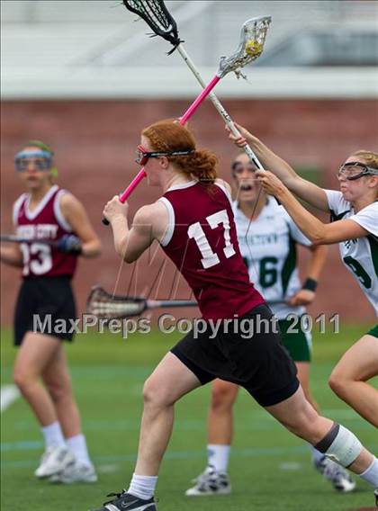 Thumbnail 2 in Yorktown vs. Garden City (NYSPHSAA Class B Semifinal) photogallery.