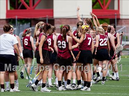 Thumbnail 2 in Yorktown vs. Garden City (NYSPHSAA Class B Semifinal) photogallery.