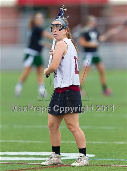 Thumbnail 2 in Yorktown vs. Garden City (NYSPHSAA Class B Semifinal) photogallery.