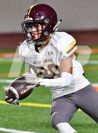 Thumbnail 1 in Glendora vs. West Covina photogallery.