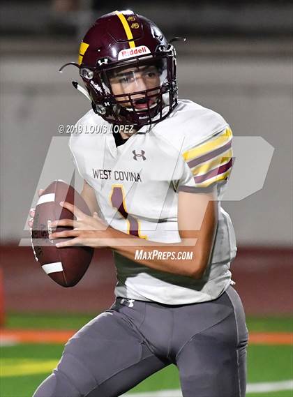 Thumbnail 1 in Glendora vs. West Covina photogallery.